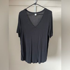 Old navy B-Neck